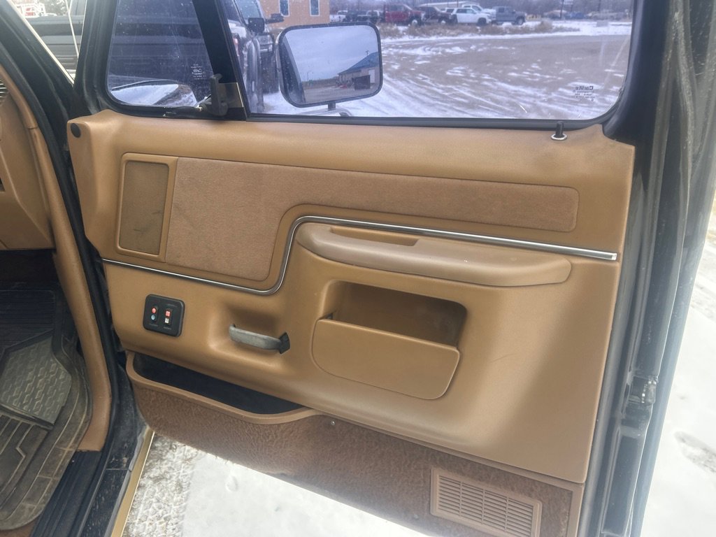 Used 1989 Ford Bronco AWD/4WD image 16