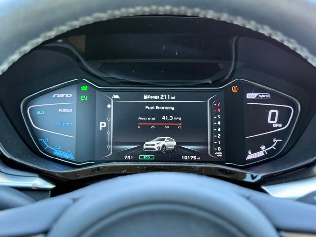 Used 2022 Kia Niro EX Premium image 33