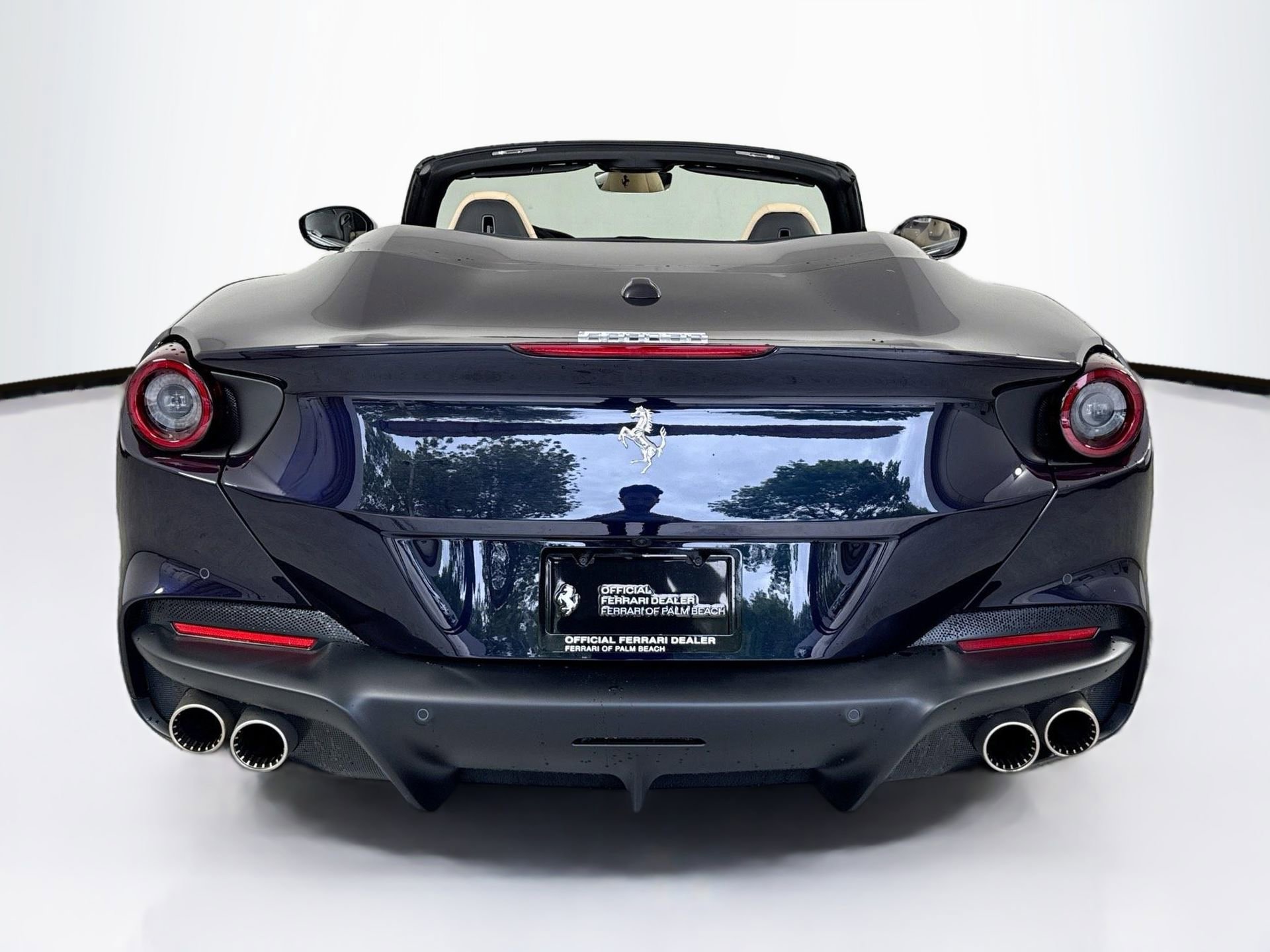 Certified 2023 Ferrari Portofino M RWD image 6