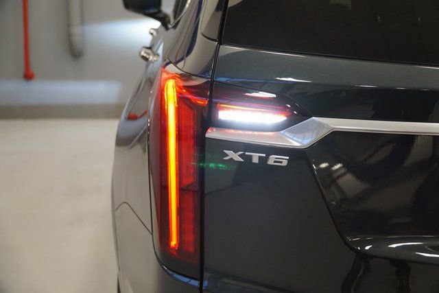 Certified 2022 Cadillac XT6 Premium Luxury w/ Technology Package image 4