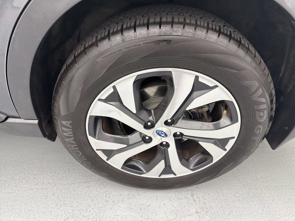 Used 2020 Subaru Outback Touring XT AWD/4WD image 6
