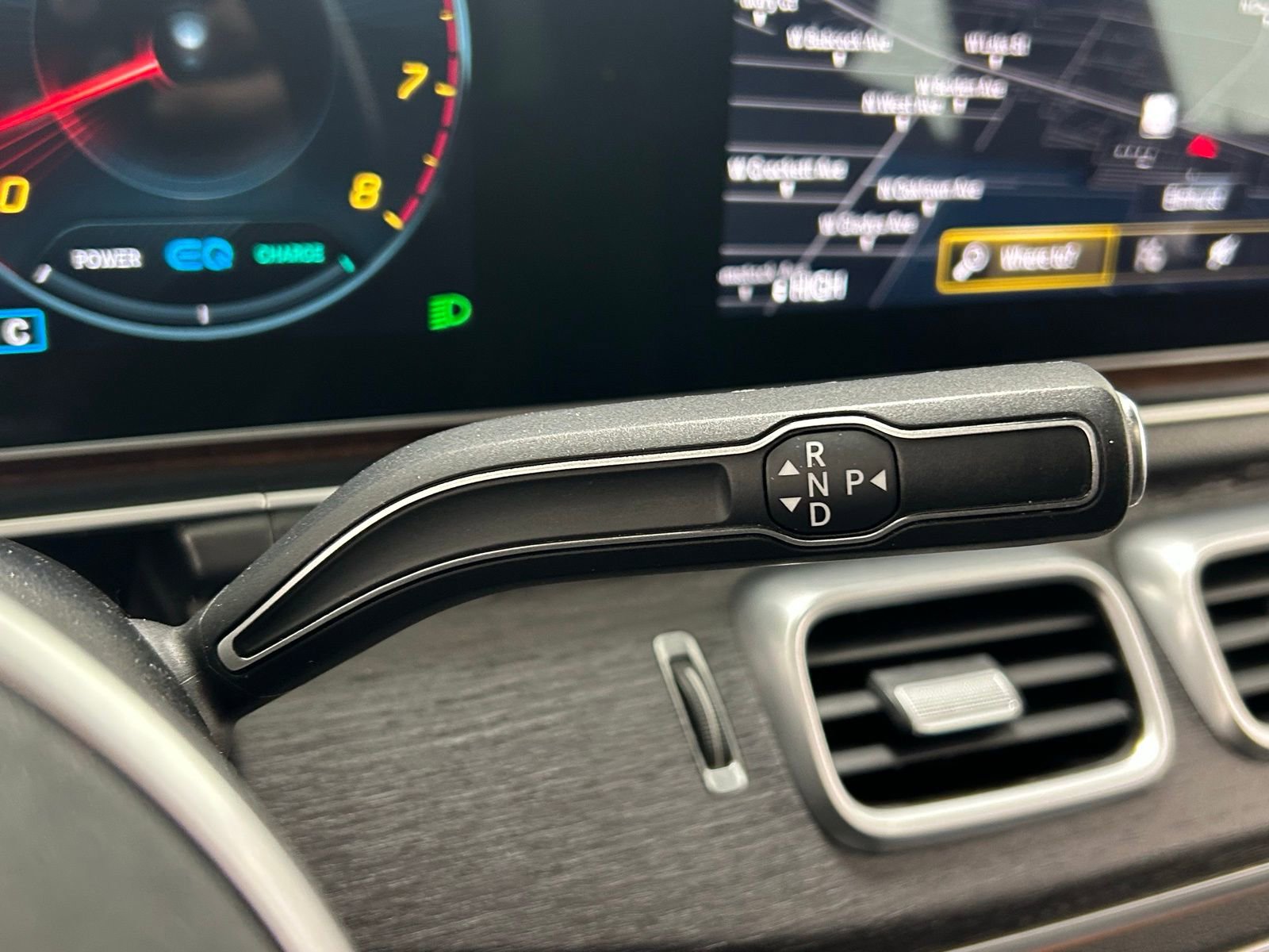 Used 2022 Mercedes-Benz GLS 450 4MATIC w/ AMG Line Exterior image 15