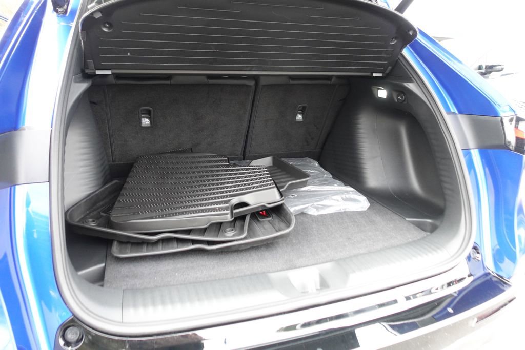 Certified 2025 Acura ADX A-Spec image 29