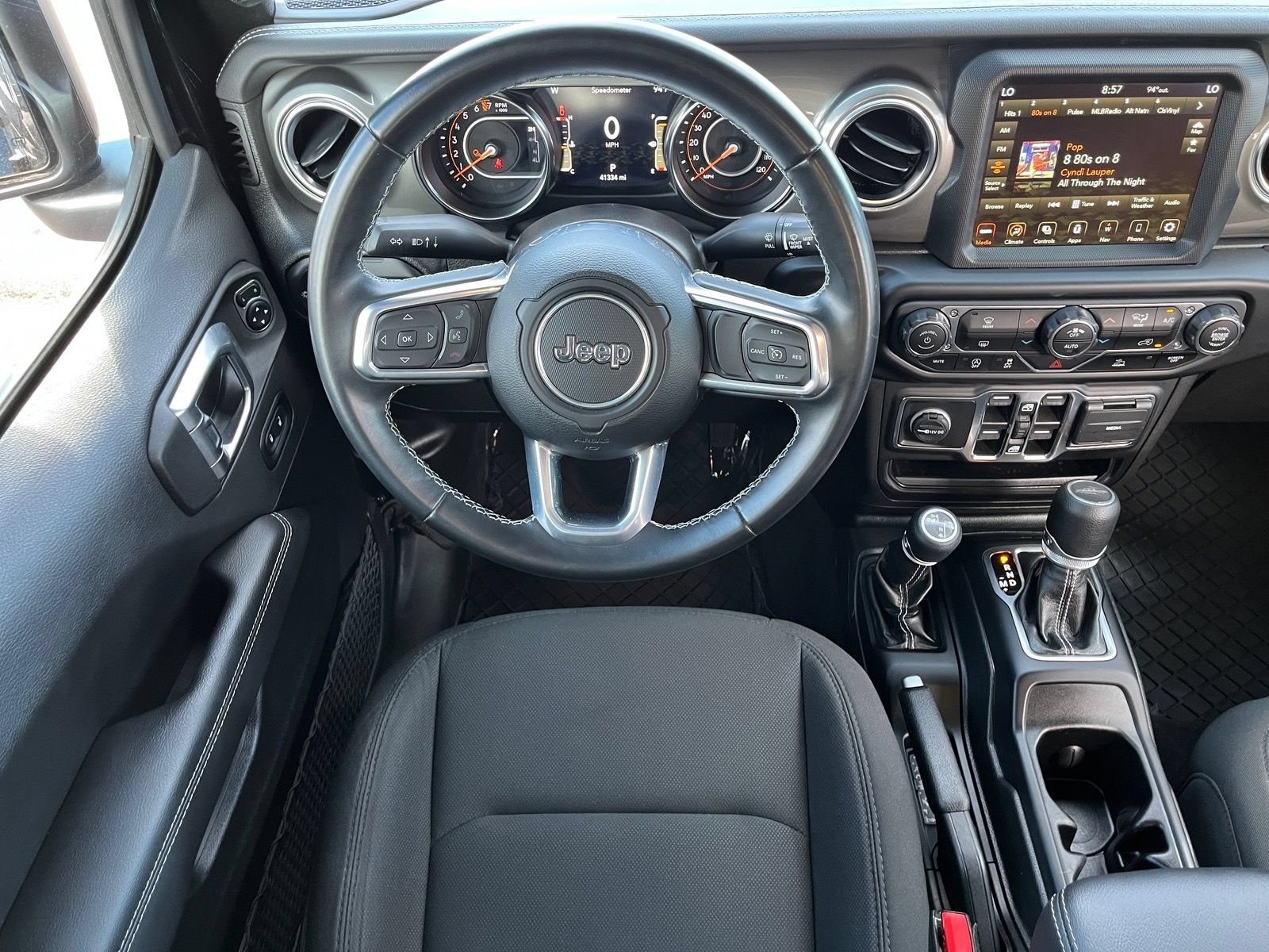 Used 2022 Jeep Gladiator Overland AWD/4WD image 13