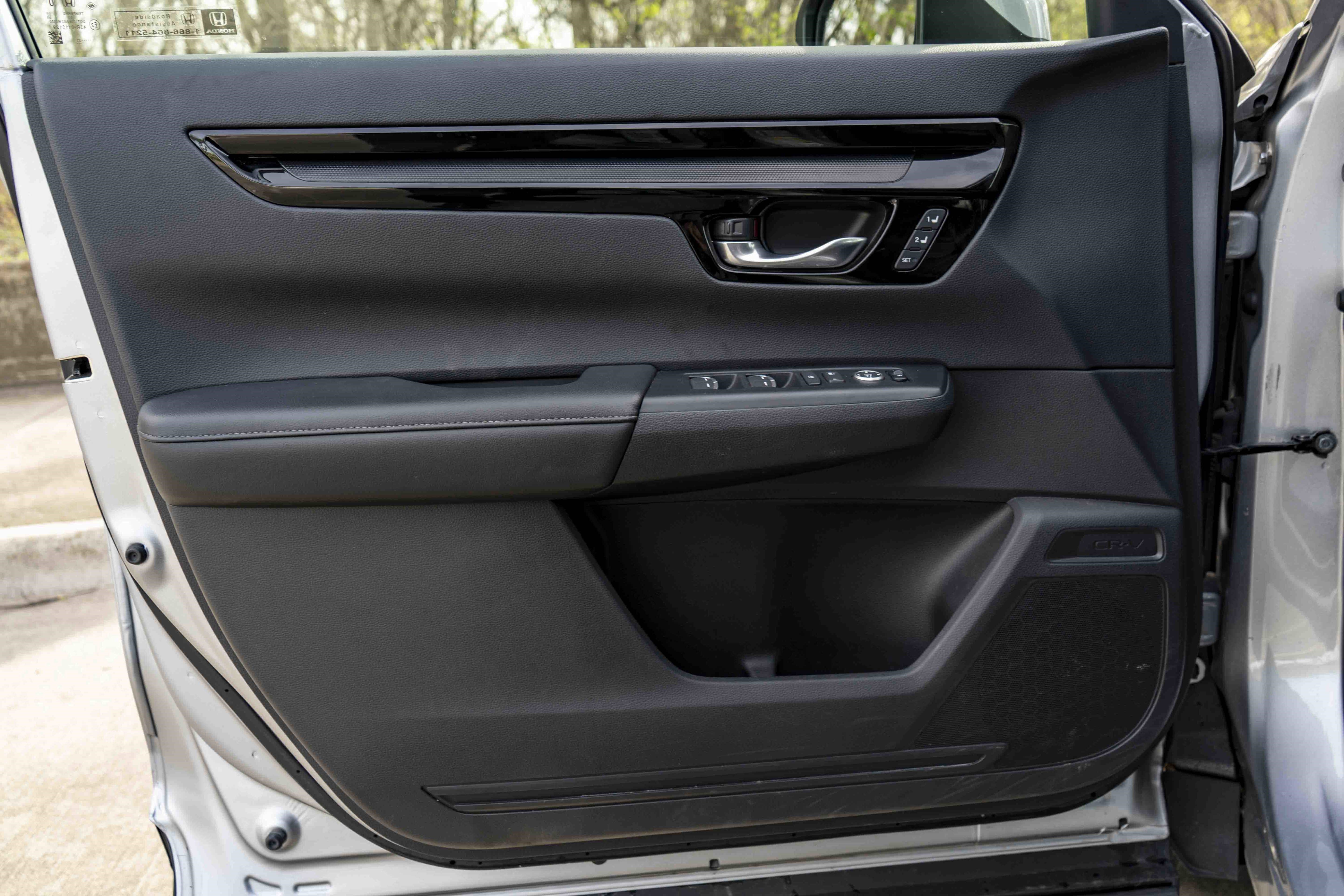 Used 2025 Honda CR-V EX-L image 37