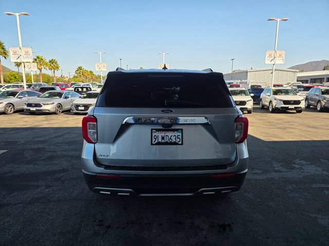 Used 2022 Ford Explorer XLT w/ Equipment Group 202A RWD image 11