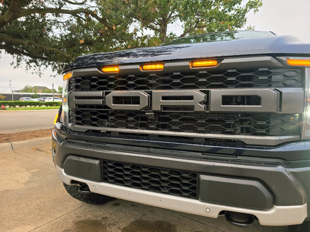 Used 2023 Ford F150 Raptor AWD/4WD image 24