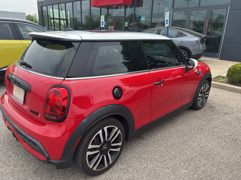 Used 2024 MINI Cooper S FWD image 10