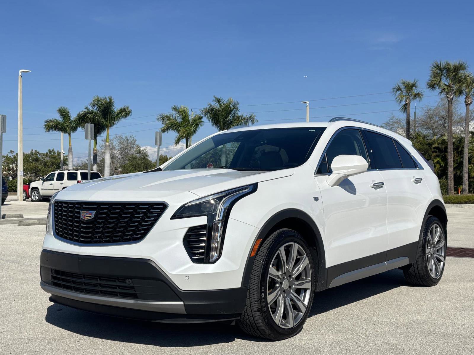 Used 2019 Cadillac XT4 Premium Luxury w/ Driver Awareness Package image 2