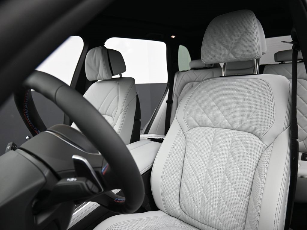 New 2026 BMW X5 M60i image 30
