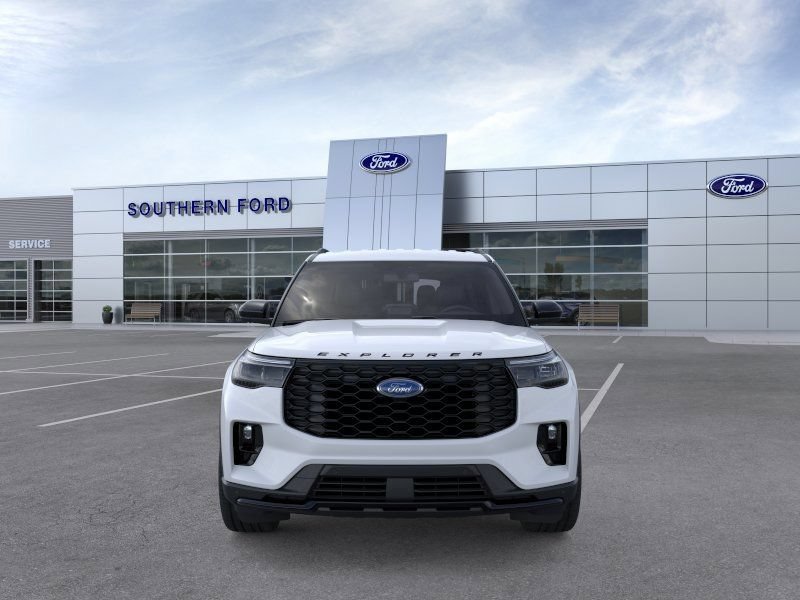 New 2026 Ford Explorer ST-Line w/ ST-Line Street Pack AWD/4WD image 6