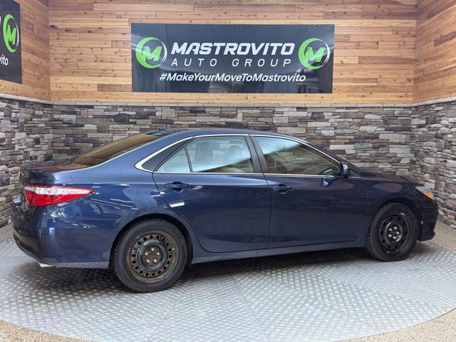 Used 2016 Toyota Camry XLE w/ Moonroof Package FWD image 14