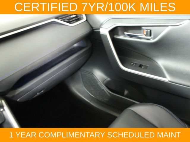 Used 2025 Toyota RAV4 XSE AWD/4WD image 15