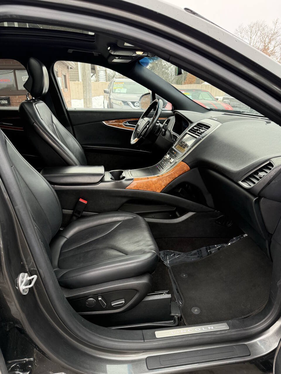Used 2019 Lincoln Nautilus Reserve AWD/4WD image 9