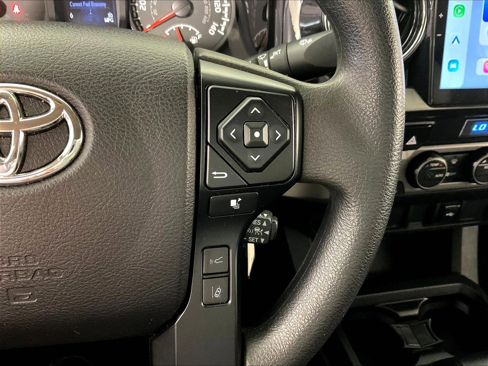 Used 2022 Toyota Tacoma SR AWD/4WD image 13