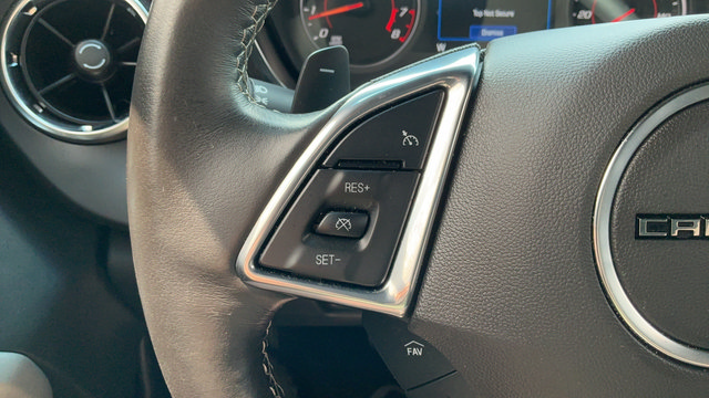 Used 2024 Chevrolet Camaro LT w/ Technology Package RWD image 12