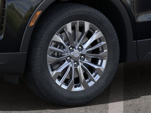 New 2024 Cadillac XT4 Luxury w/ Cold Weather Package image 9