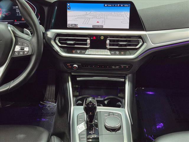 Used 2022 BMW 330i Sedan w/ Driving Assistance Package RWD image 15