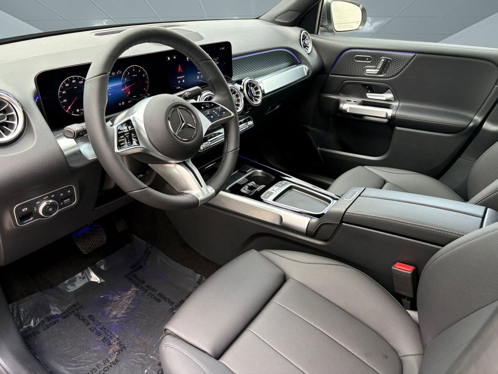 New 2026 Mercedes-Benz GLB 250 4MATIC image 4