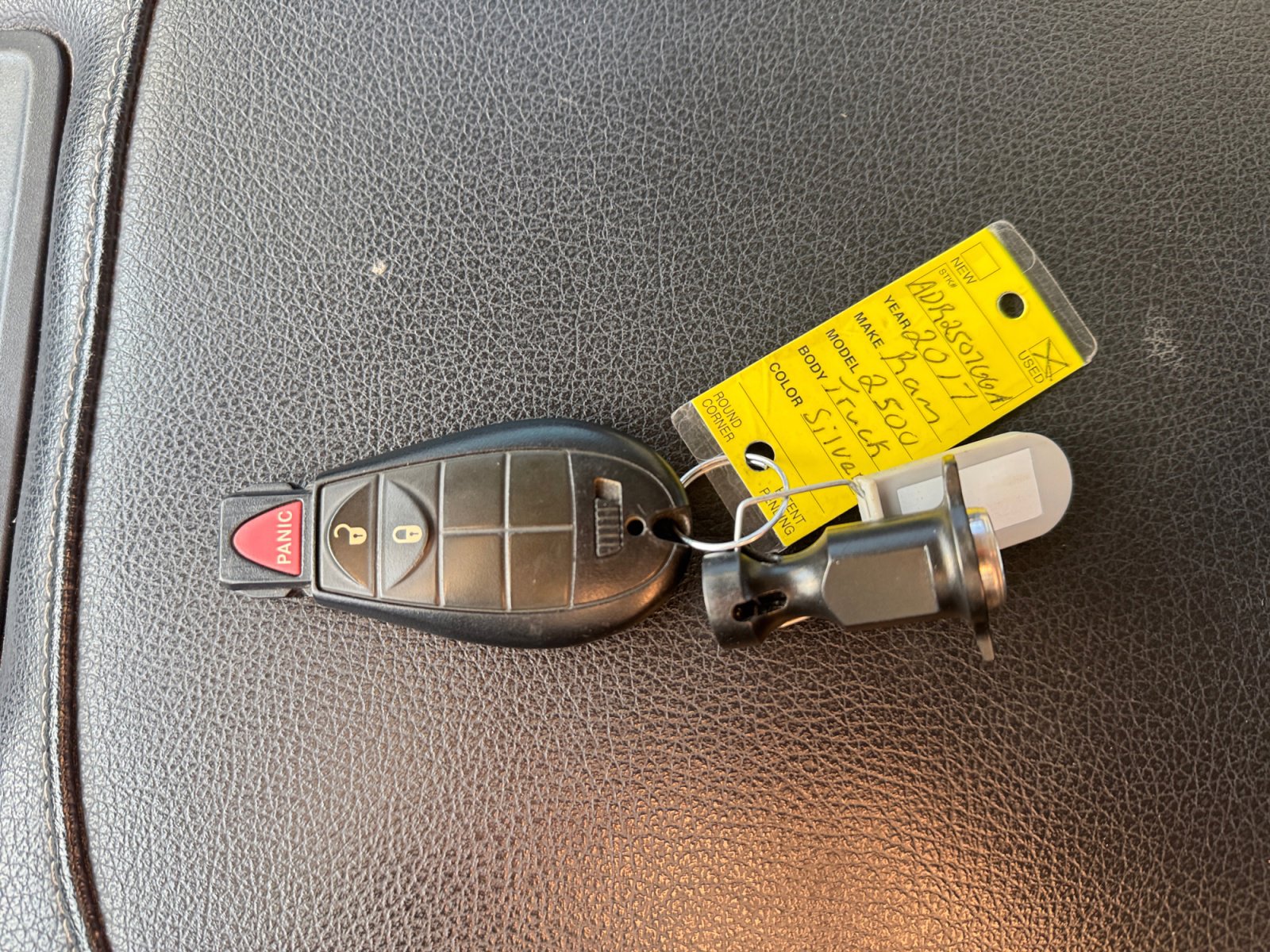 Used 2017 RAM 2500 Laramie image 32