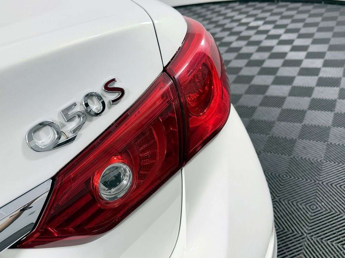 Used 2014 INFINITI Q50 AWD w/ Navigation Package image 10