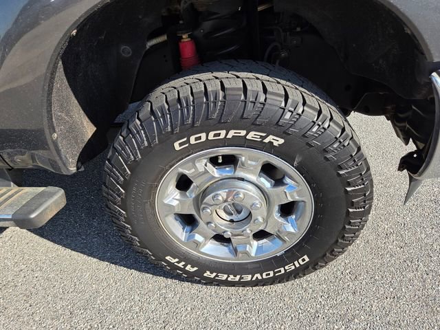 Used 2016 Ford F250 Lariat w/ Lariat Ultimate Package image 16