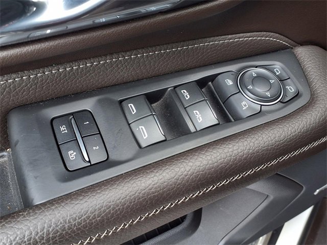 Certified 2021 GMC Yukon Denali w/ Denali Premium Package image 19