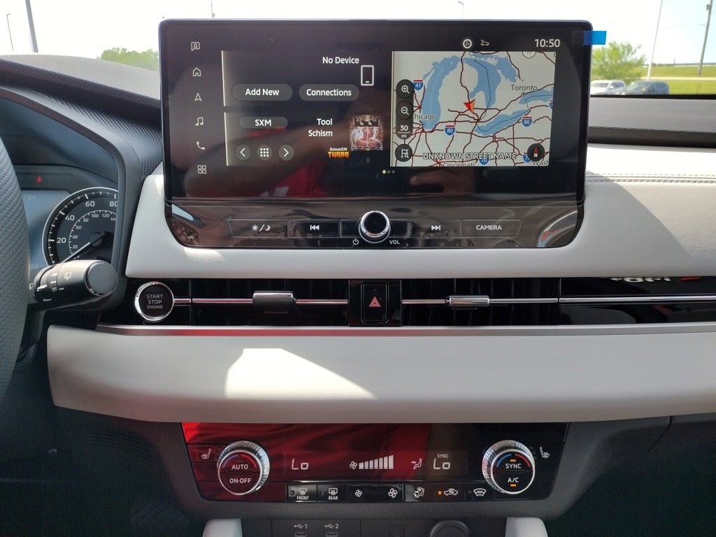 New 2025 Mitsubishi Outlander SE image 3