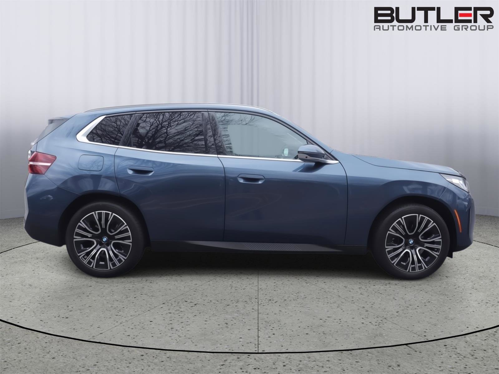 Used 2025 BMW X3 xDrive30i w/ Premium Package image 8