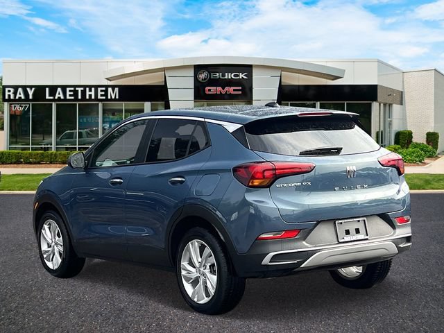 Used 2024 Buick Encore GX Preferred w/ Comfort Package FWD image 3