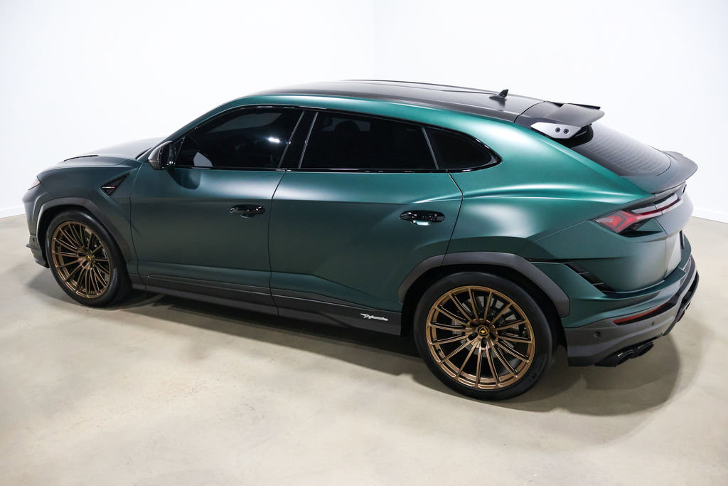Used 2024 Lamborghini Urus Performante AWD/4WD image 16