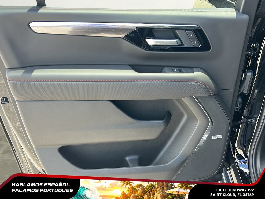 New 2026 Chevrolet Suburban RST w/ Advanced Technology Package AWD/4WD image 21