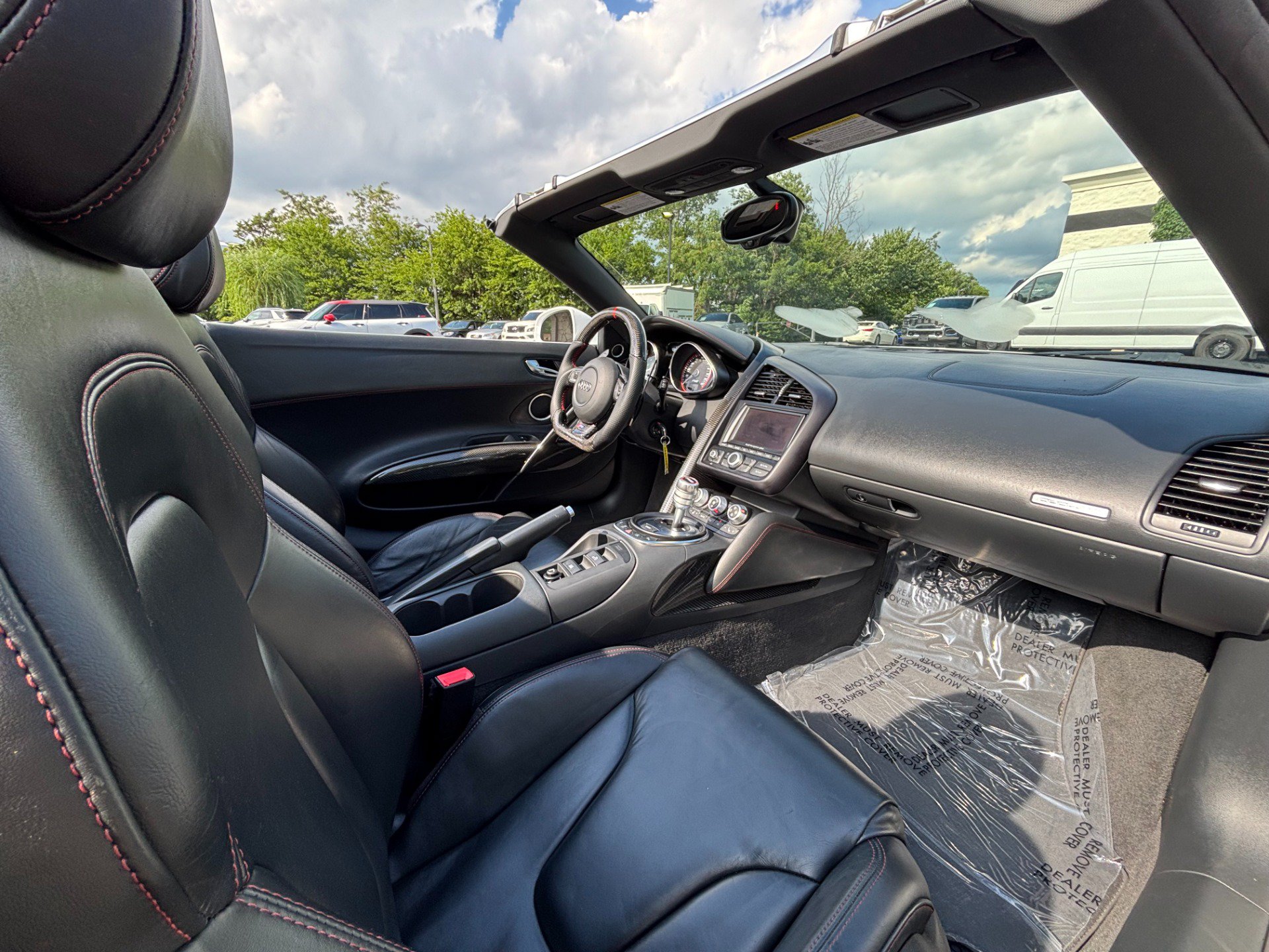 Used 2011 Audi R8 V10 AWD/4WD image 39
