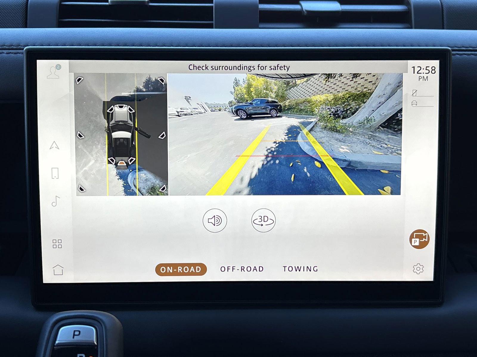 Used 2025 Land Rover Defender 90 S image 25