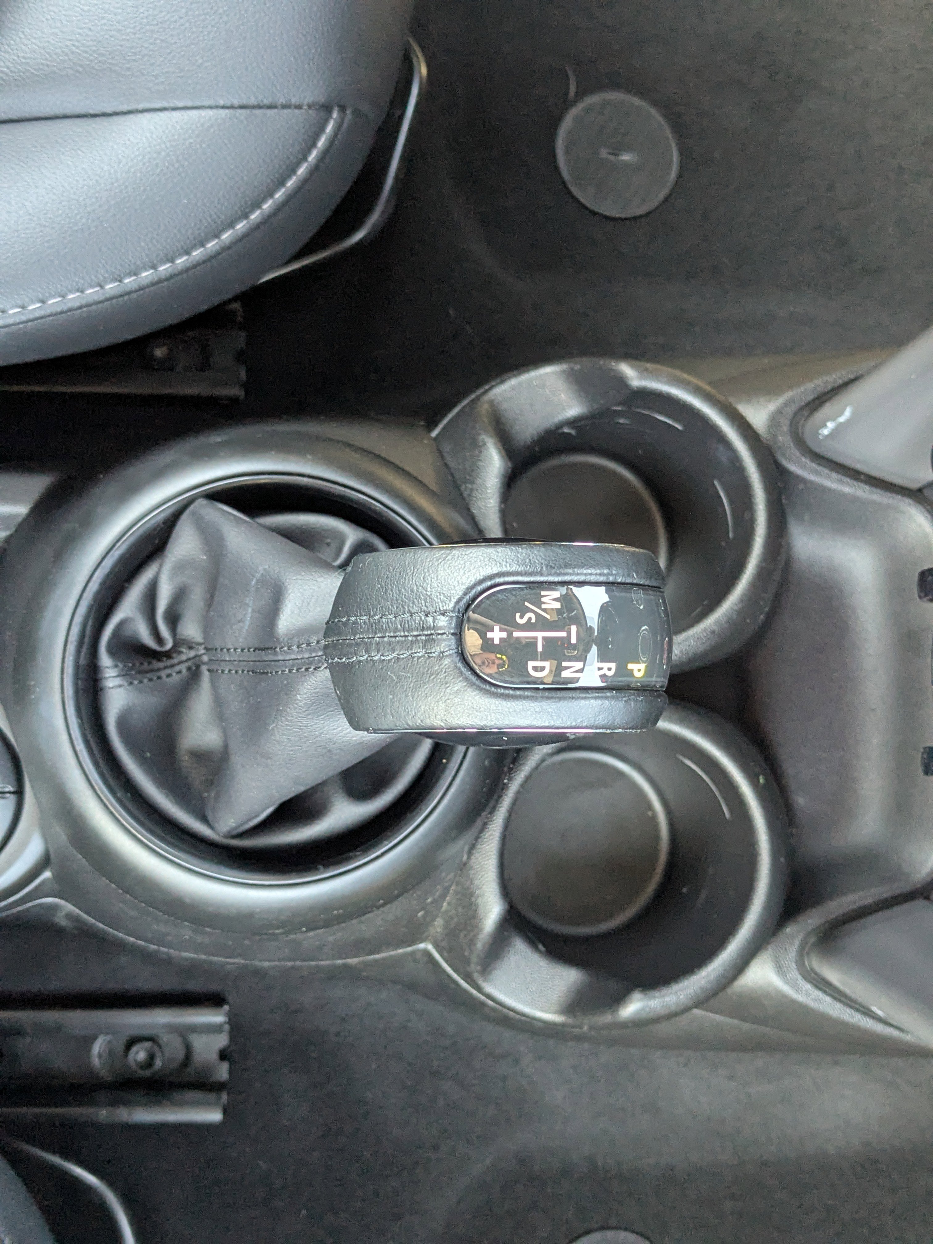 Used 2019 MINI Cooper Convertible image 17