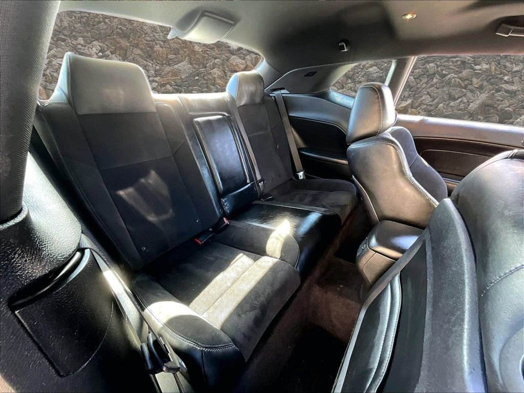 Used 2018 Dodge Challenger R/T Plus image 26