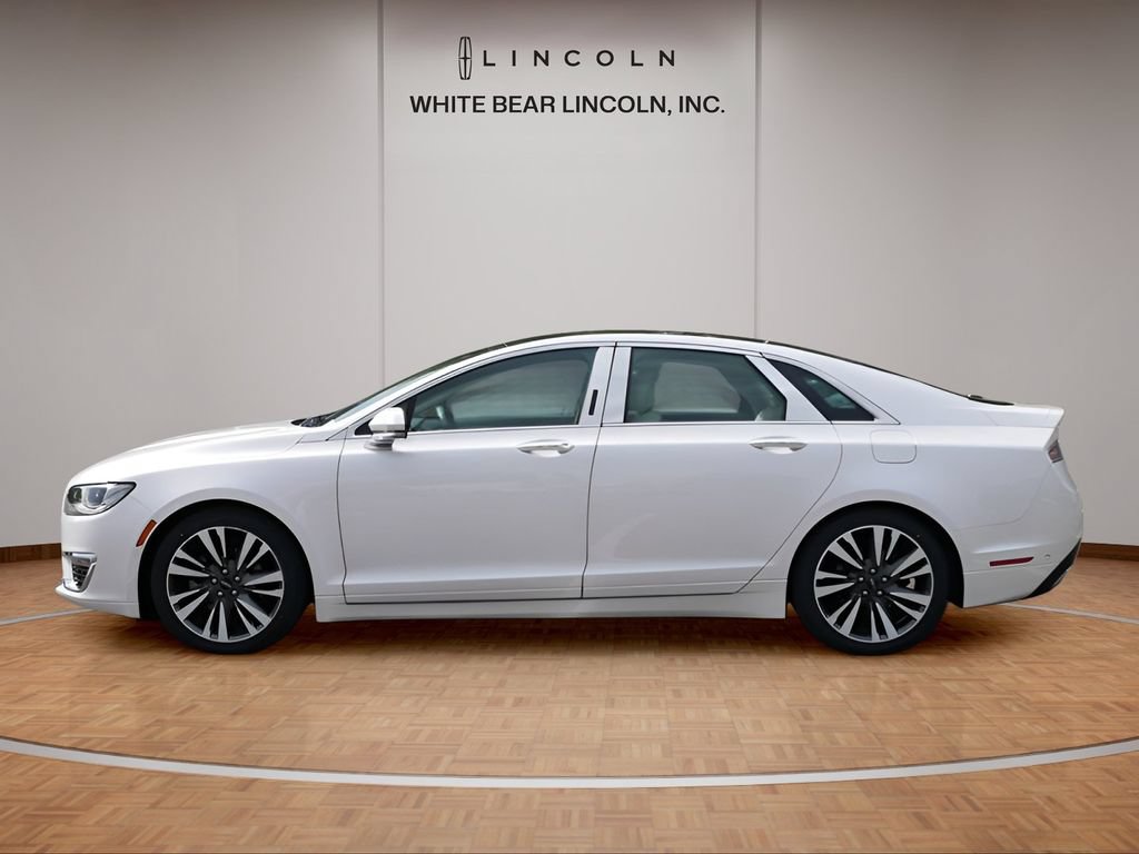 Used 2019 Lincoln MKZ Reserve w/ Luxury Package FWD image 8