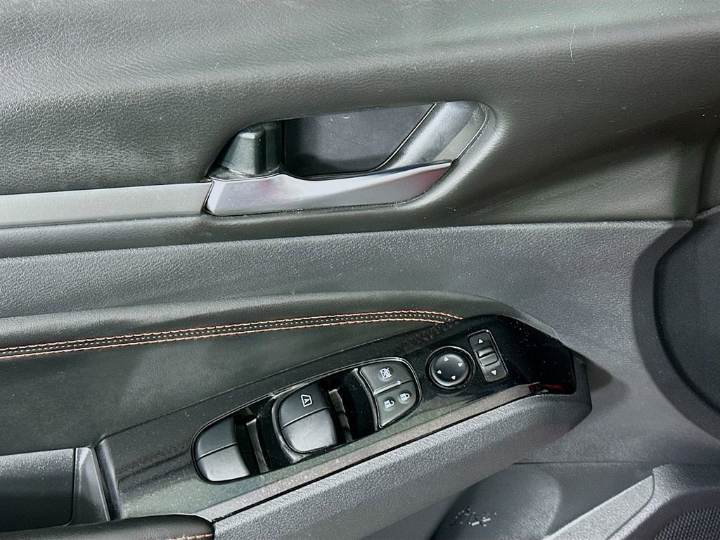 Certified 2023 Nissan Altima 2.5 SR image 24