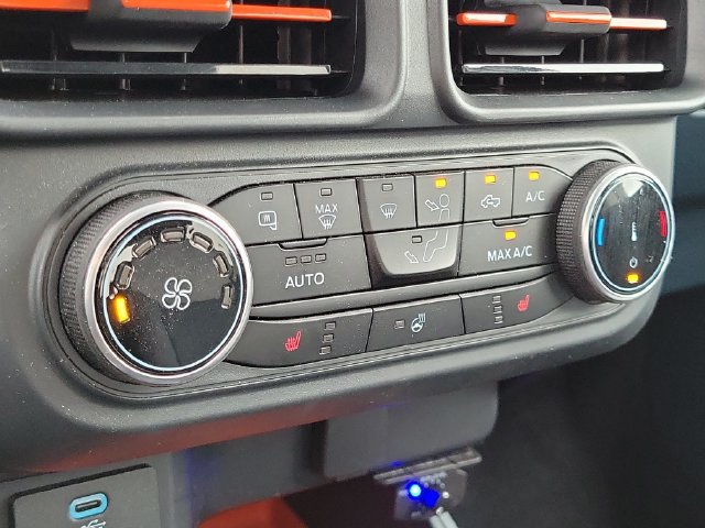 Used 2024 Ford Maverick XLT w/ XLT Luxury Package AWD/4WD image 18