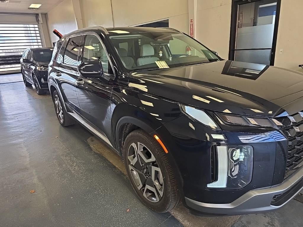 Used 2025 Hyundai Palisade Limited