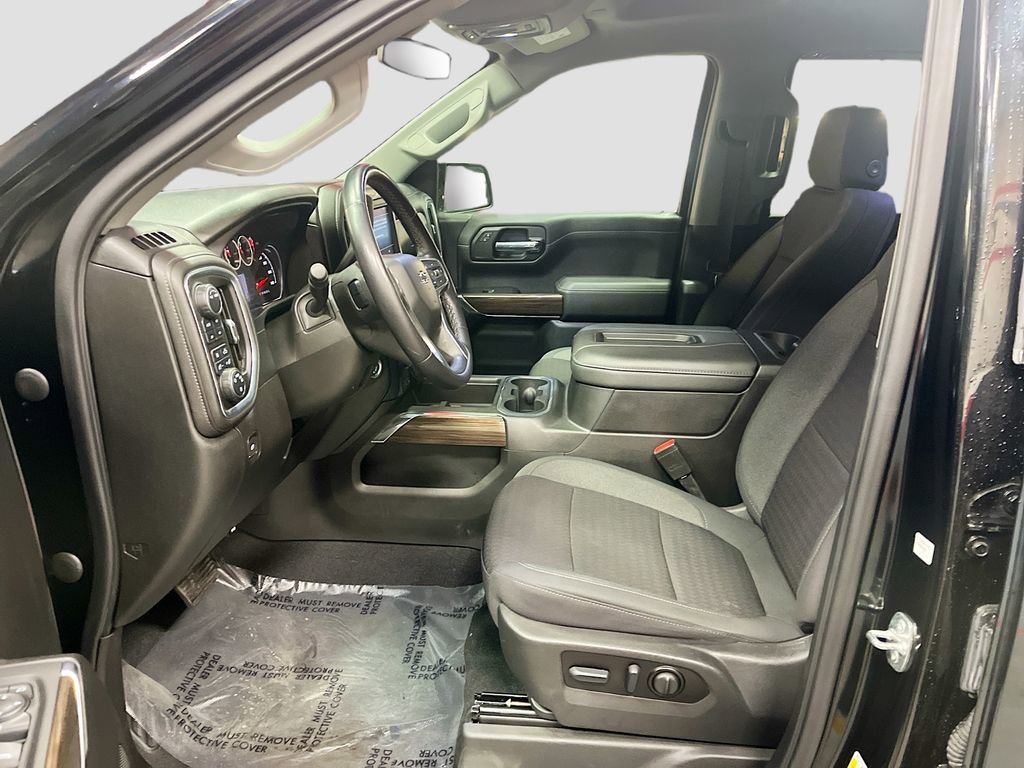 Used 2022 Chevrolet Silverado 1500 LT Trail Boss w/ Convenience Package II image 22