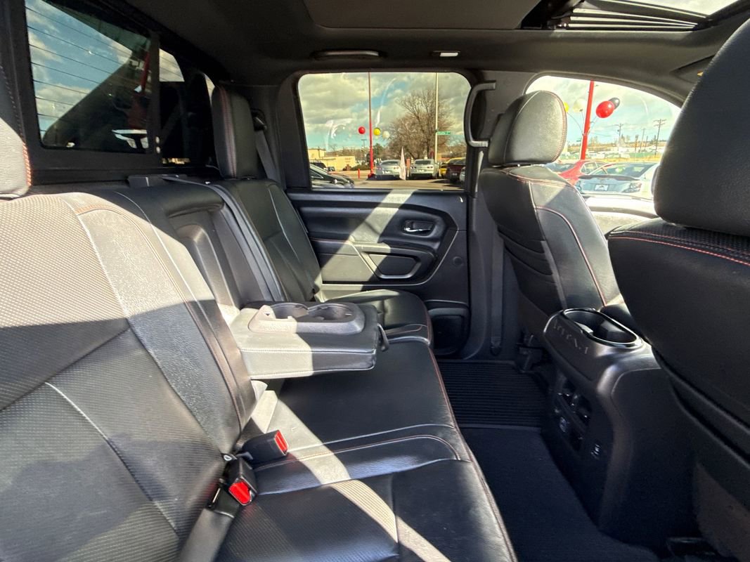 Used 2021 Nissan Titan PRO-4X w/ Pro-4x Convenience Package image 11