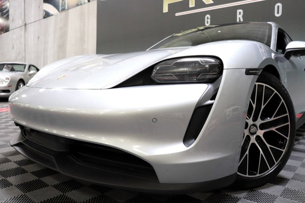 Used 2020 Porsche Taycan 4S AWD/4WD image 71
