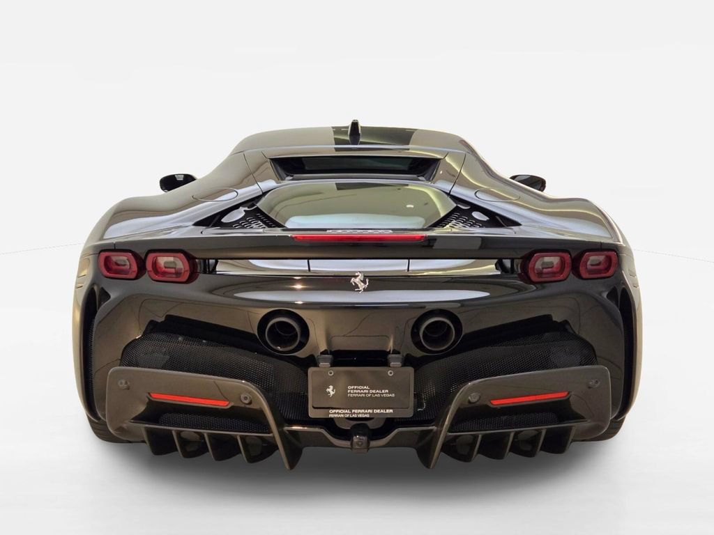 Used 2022 Ferrari SF90 Stradale AWD/4WD image 10