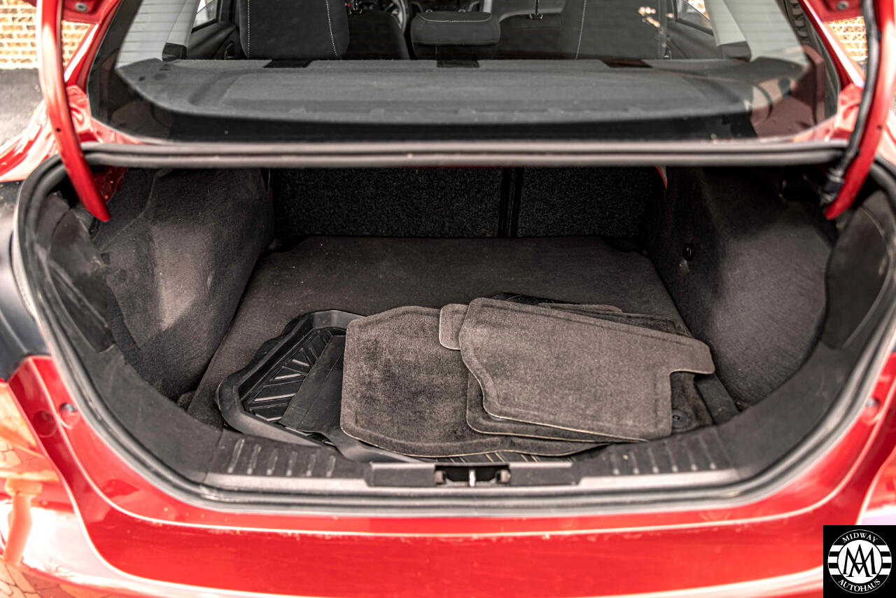 Used 2017 Ford Focus SE image 17