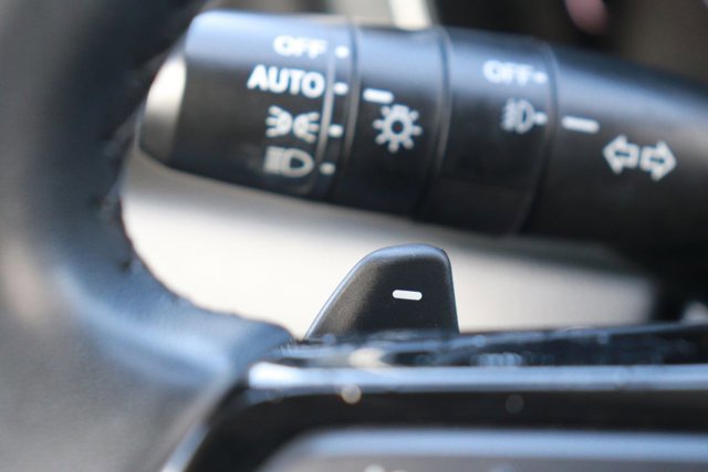 Certified 2024 Honda Pilot Touring image 29