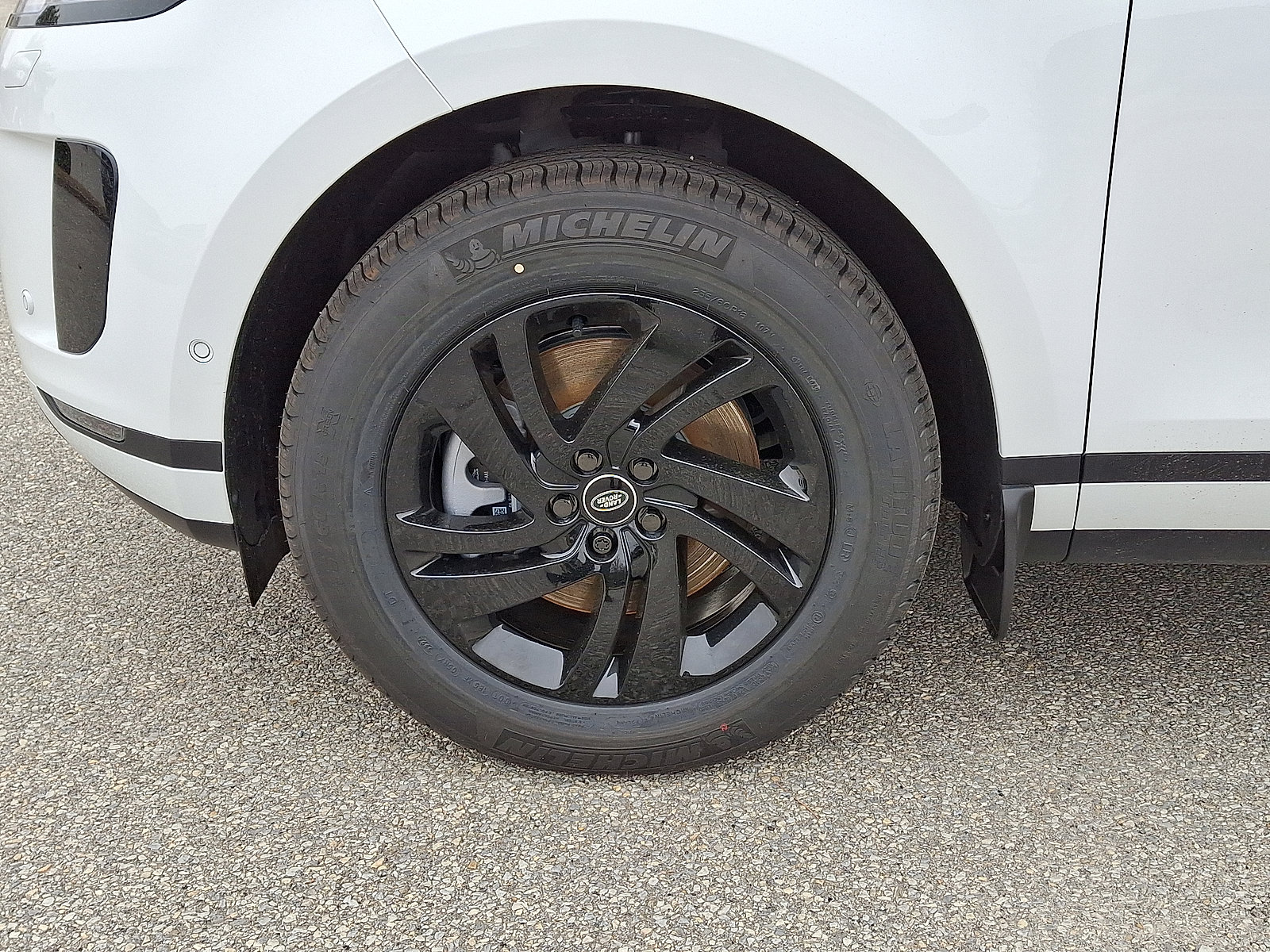 Certified 2026 Land Rover Range Rover Evoque S image 2