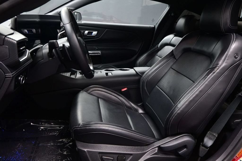 Used 2024 Ford Mustang GT Premium RWD image 9