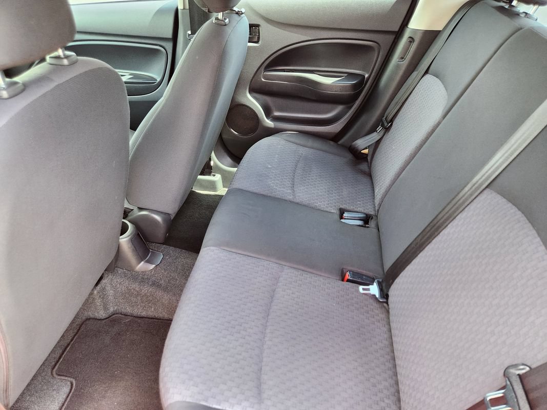 Used 2018 Mitsubishi Mirage ES FWD image 32
