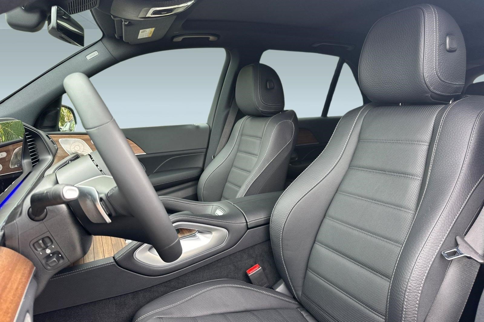 New 2026 Mercedes-Benz GLE 580 4MATIC image 5